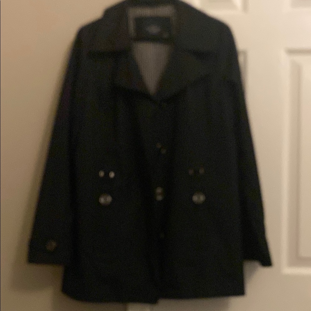 Elegant Black Buttoned Coat